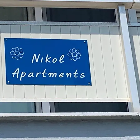 Nikol 2 Apartamento